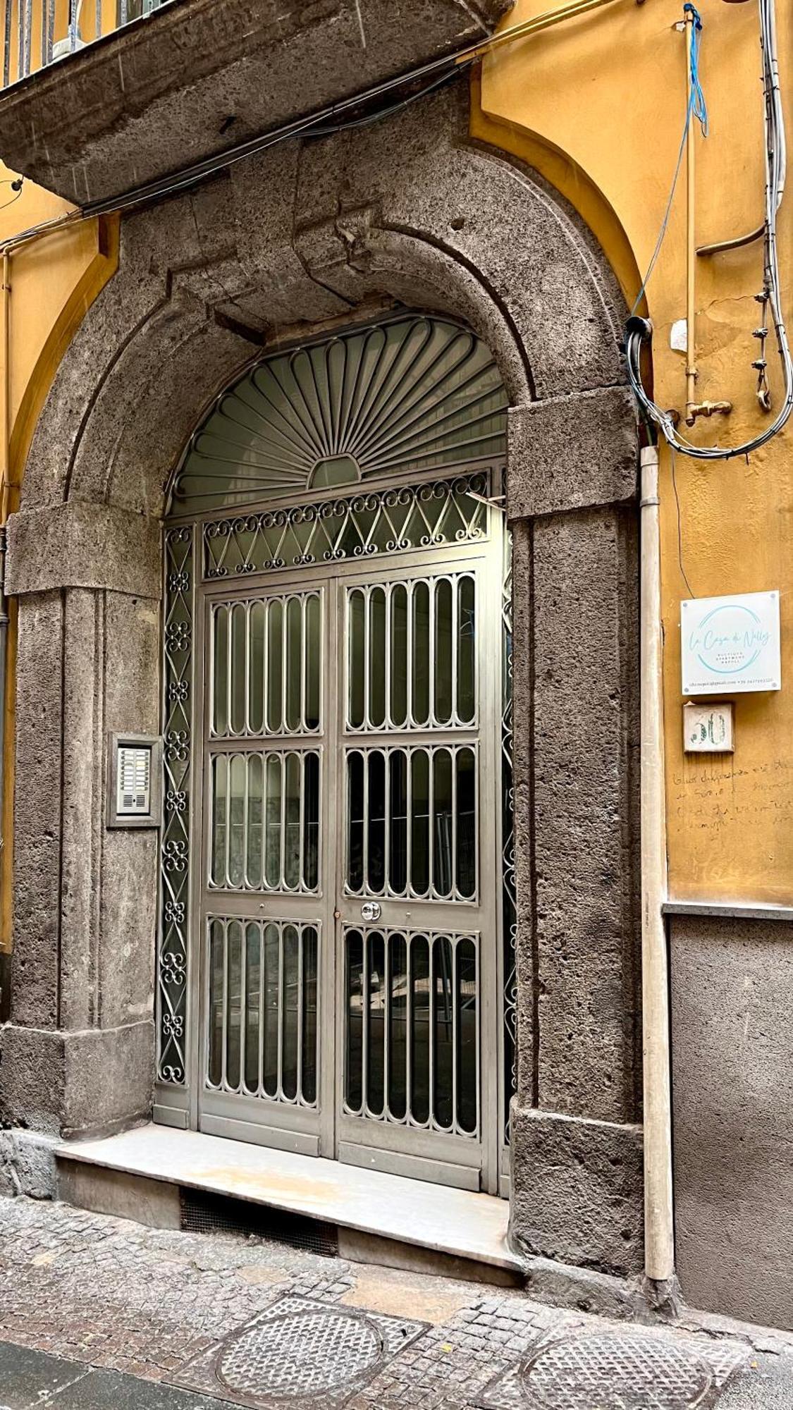 La Casa Di Nelly Boutique Apartment Napoli Екстер'єр фото