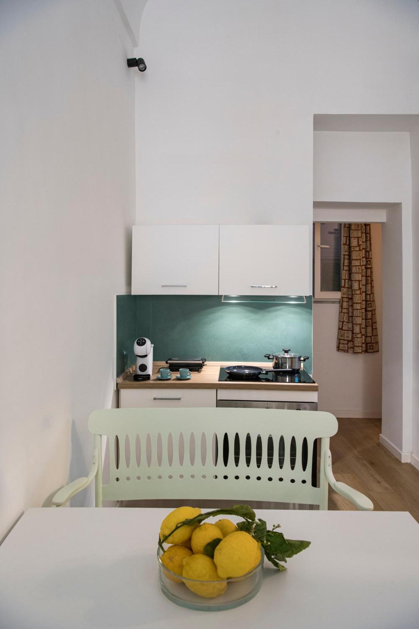 La Casa Di Nelly Boutique Apartment Napoli Екстер'єр фото